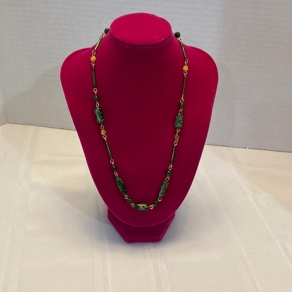 Ladies 18” Necklace, Green Glass Beads and Gold Flowers.